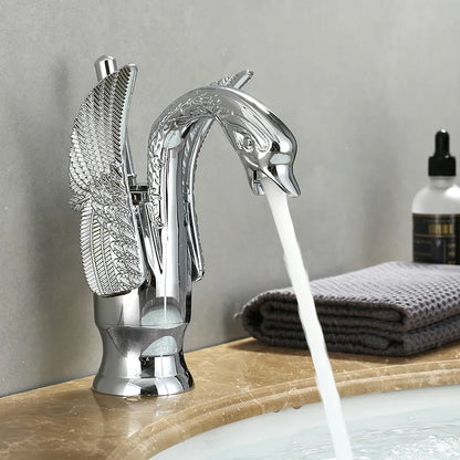 Luxury Swan Style Single Handle Gold Faucet
