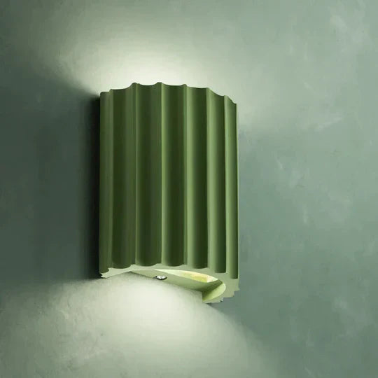Modern Resin Wall Light Fixture - Halri