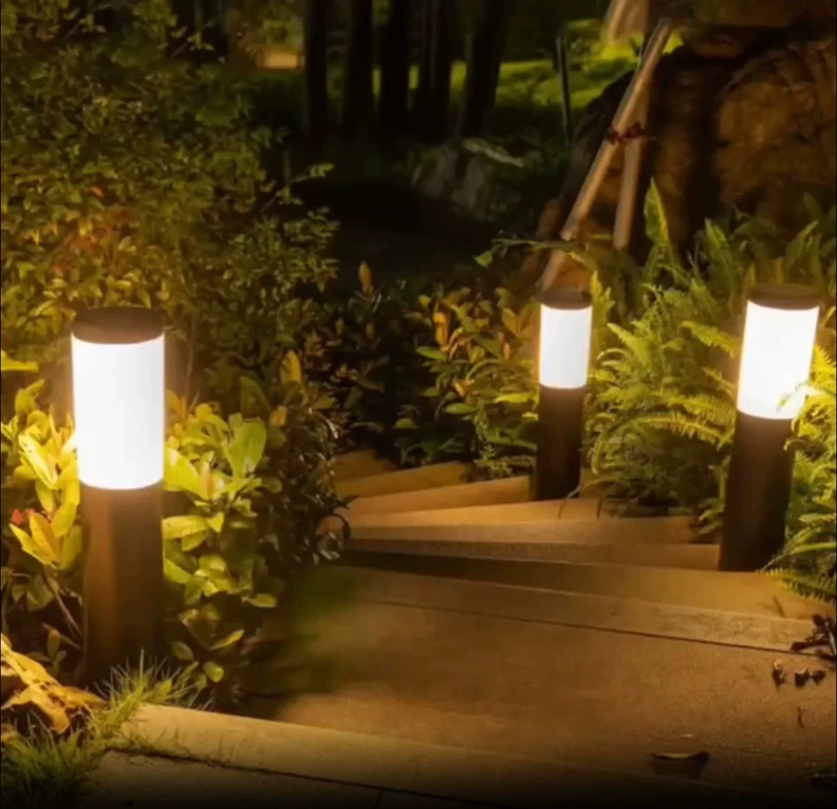 Outdoor Solar Powered Garden Pathway Light