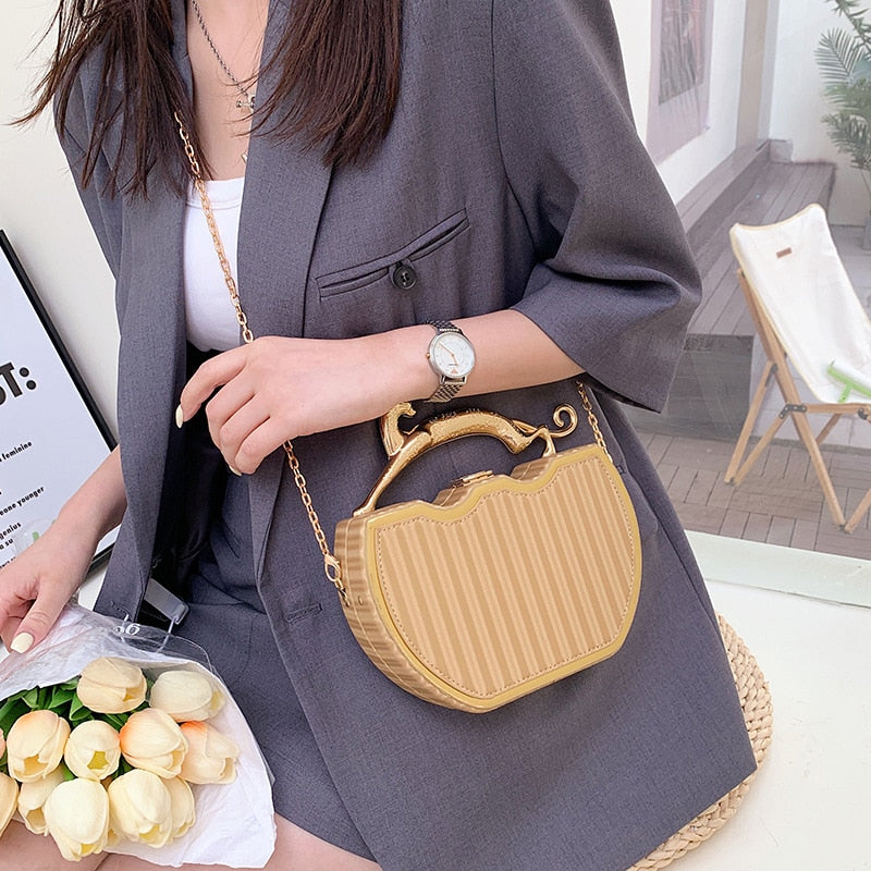Halri | Fashionable Urban Cross Body Bag