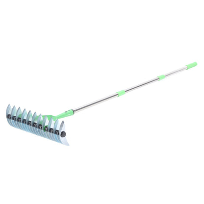 Effective Lawn Rake for Dead Grass Removal