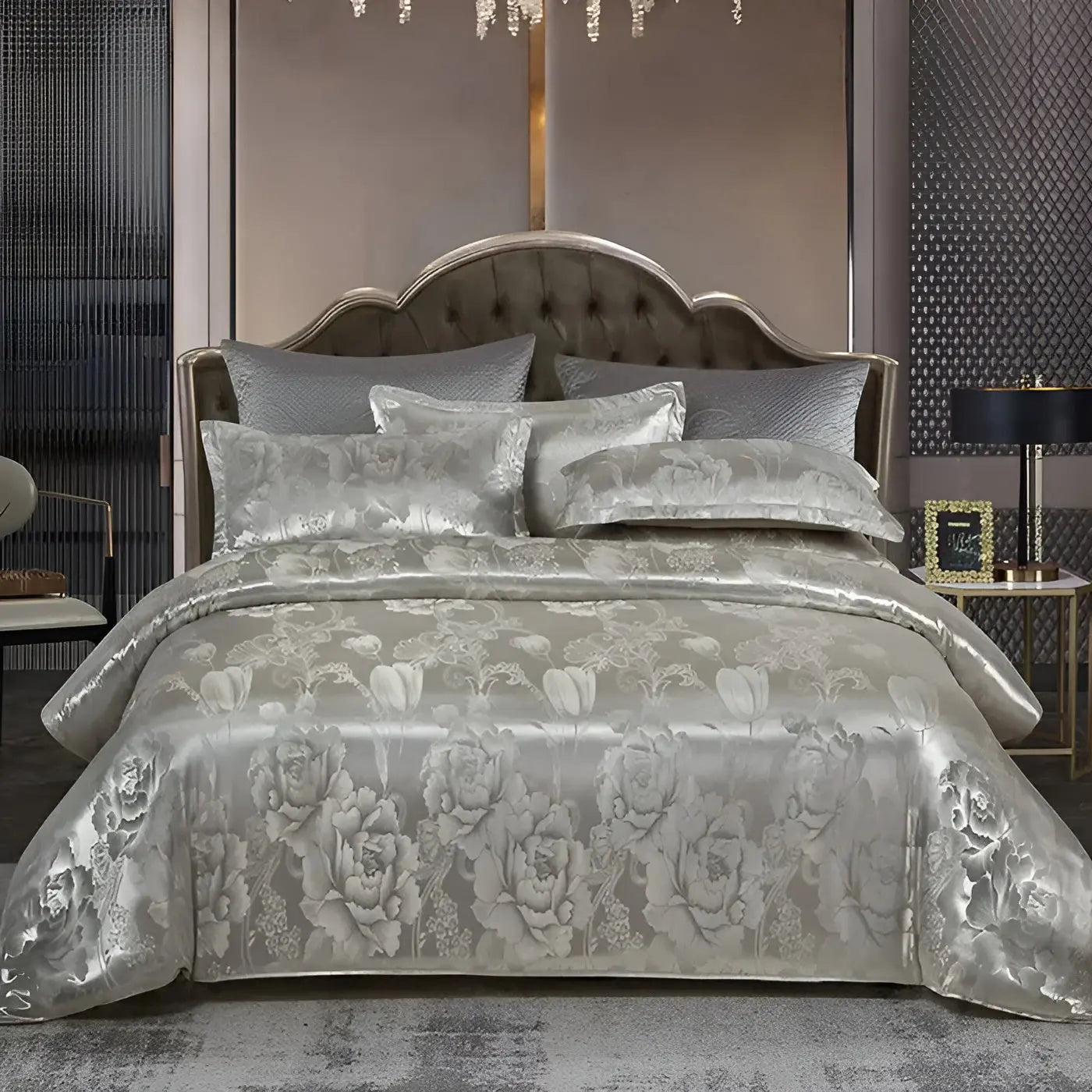 Elegant Soft Jacquard Duvet Cover for Bedroom