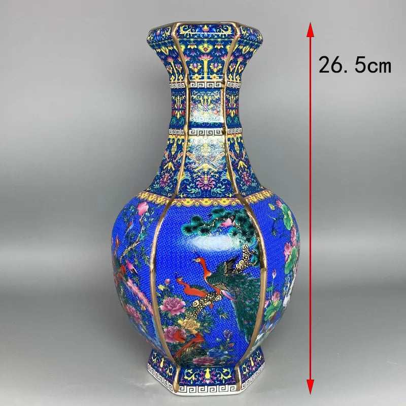 Traditional Chinese Ceramic Decor Vase