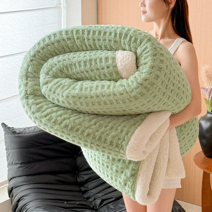 Cozy Plush Fleece Blanket - Soft Warm Throw for Bed Sofa