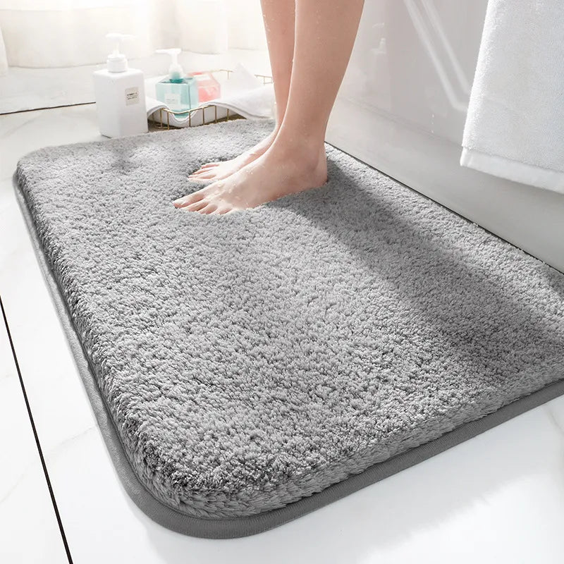 Plush Bathroom Rug with Grip Bottom