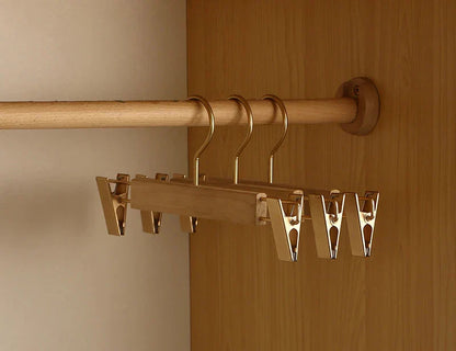 Sturdy Wooden Clothes Hangers with Extra Wide Shoulders - Halri