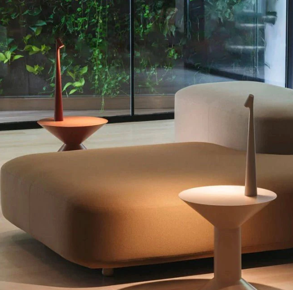 Elegant Handcrafted Table Lamp - Halri