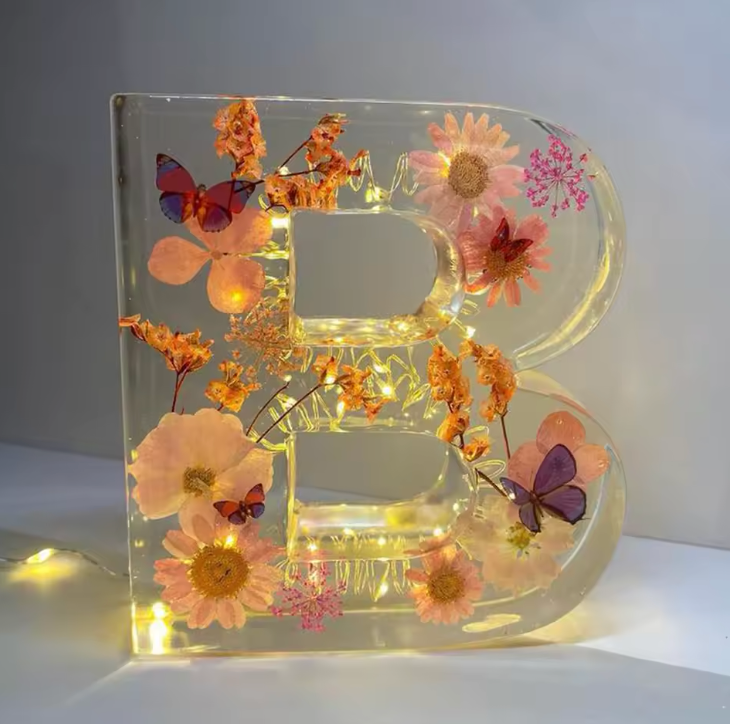 Customizable Floral LED Table Lamp