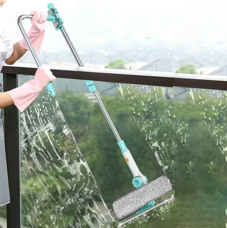 Extended Reach Window Cleaning Brush