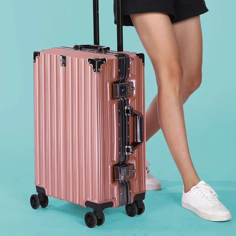 Durable Lightweight Hardcase Luggage – Geneva