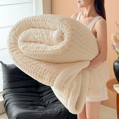 Cozy Plush Fleece Blanket - Soft Warm Throw for Bed Sofa