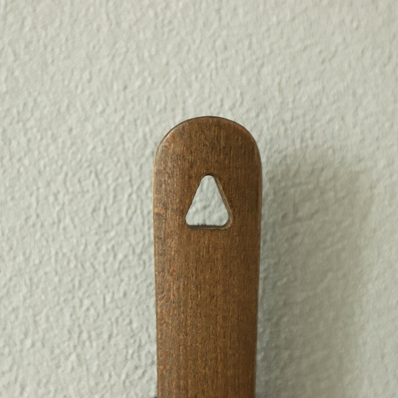 Easy Grip Wooden Long Handle Shoe Helper