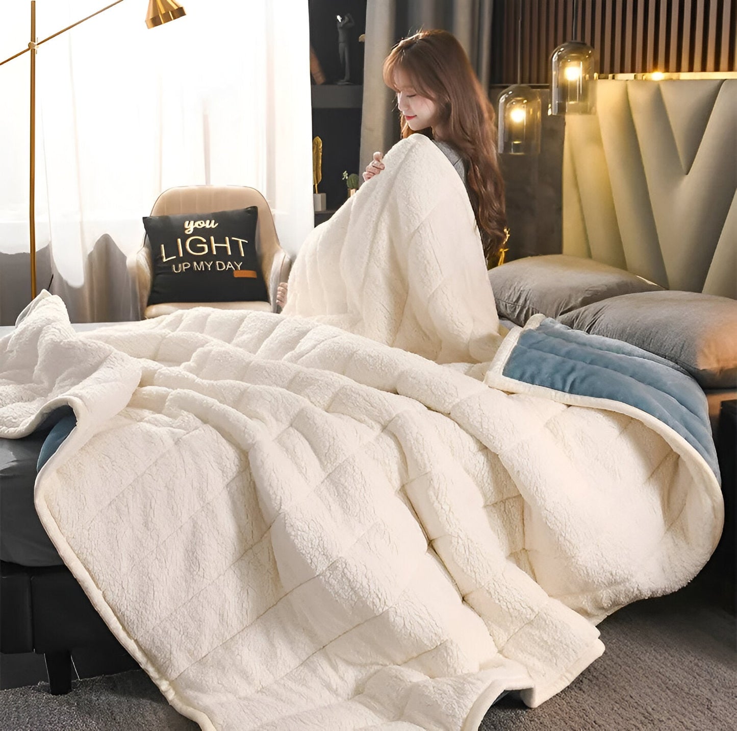 Plush Fleece Blanket Ultra Soft and Warm - Halri