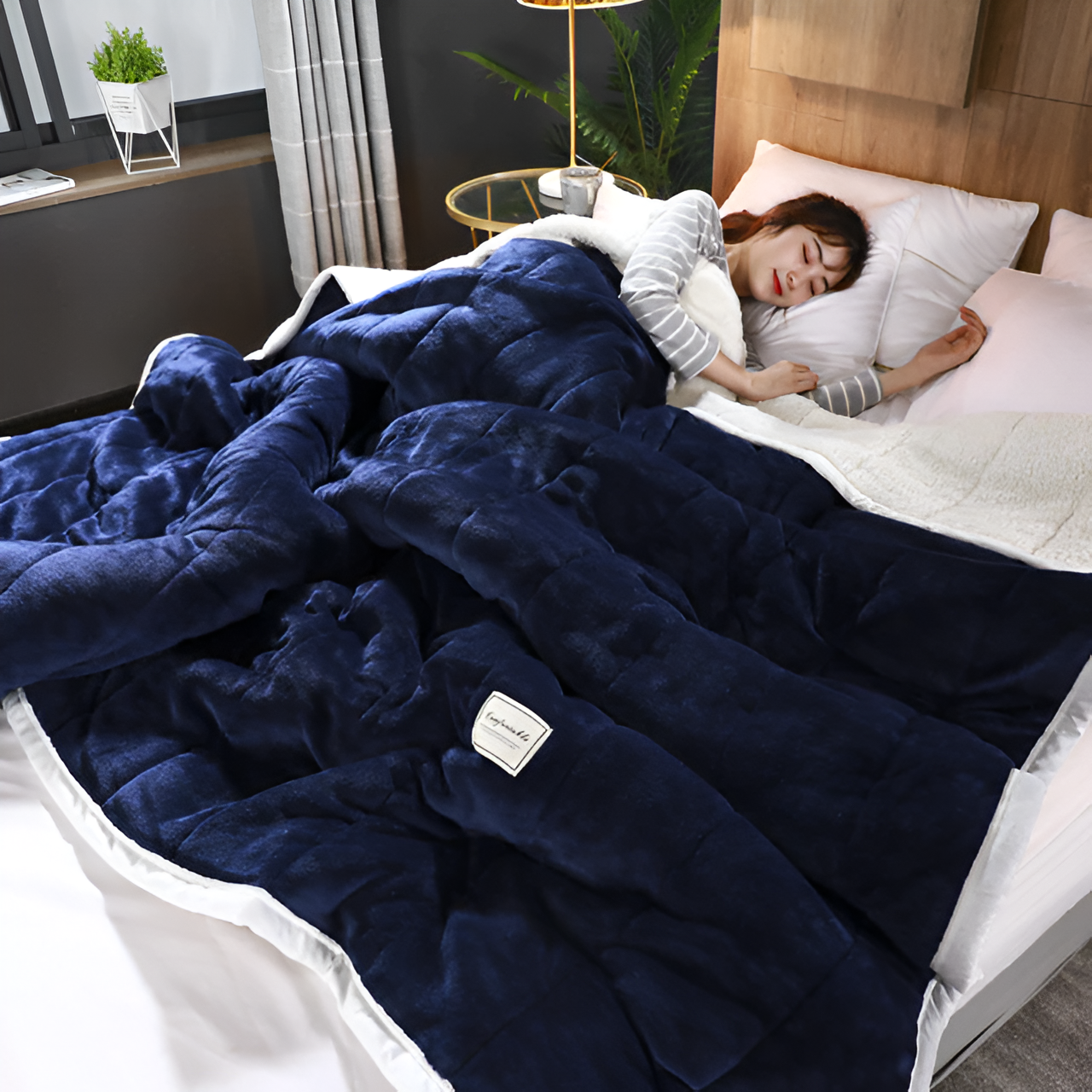 Plush Fleece Blanket Ultra Soft and Warm
