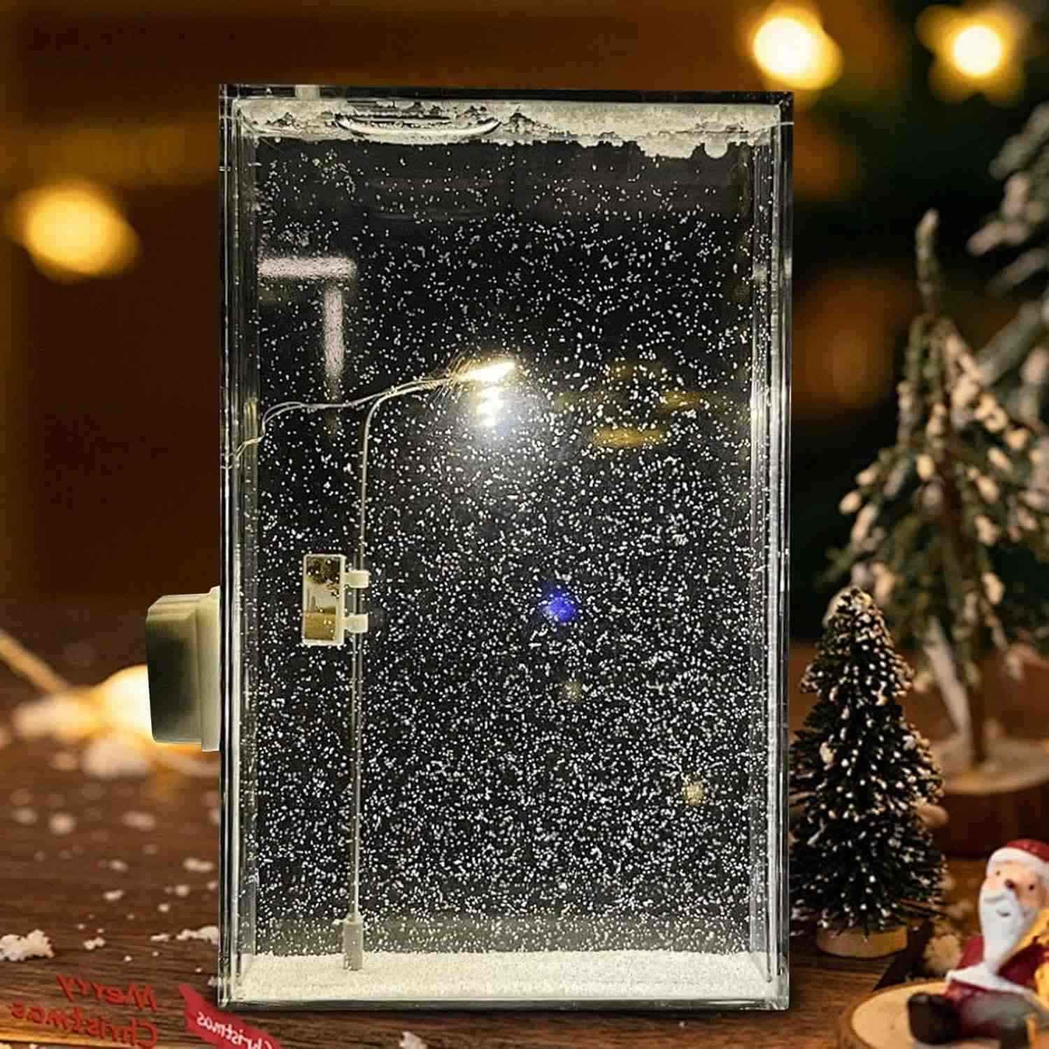 Winter Wonderland Table Lamp with Falling Snow Effect - Halri