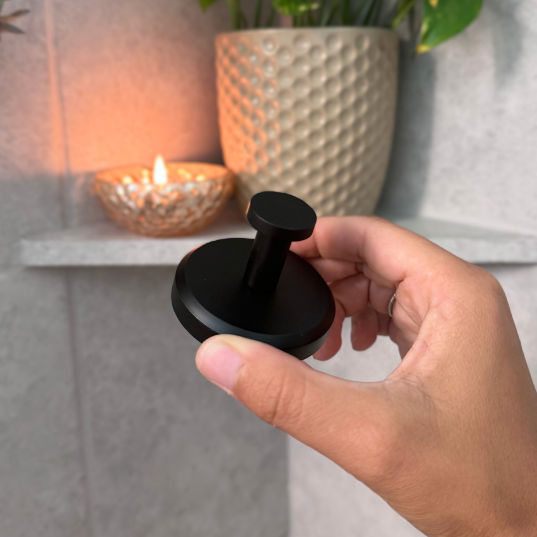 Suction Cup Hooks for Bathroom and Kitchen – Strong Adhesion, Easy Installation, Space-Saving Hooks with Suction Pads 2