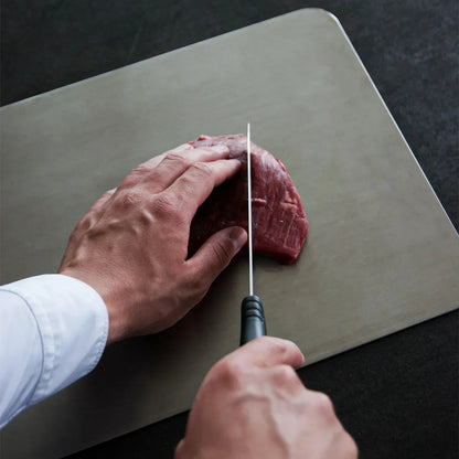 Titanium Cutting Board – Antibacterial, Scratch-Resistant, BPA-Free Kitchen Tool for Safe Food Preparation 3