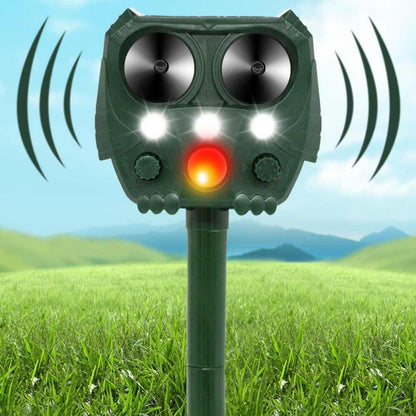 Outdoor Electronic Pest Repeller for Gardens