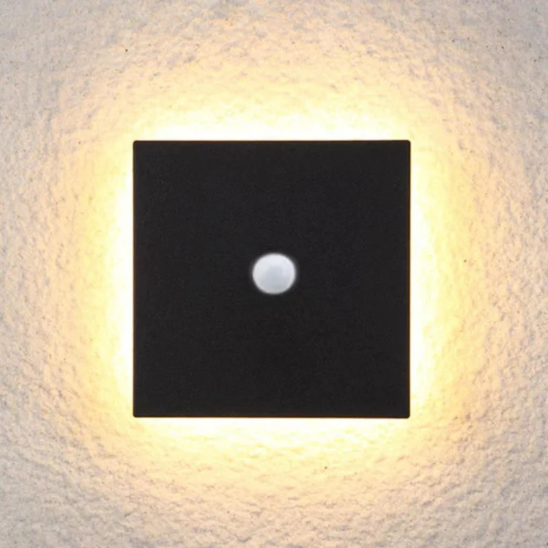 Slim Contemporary LED Wall Light - Zenith
