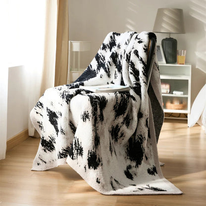 Plush Grey and White Soft Throw Blanket - Halri
