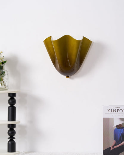Elegant Flower Shaped Wall Lamp Soft Lighting