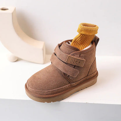 Cozy Insulated Snow Boots for Men and Women