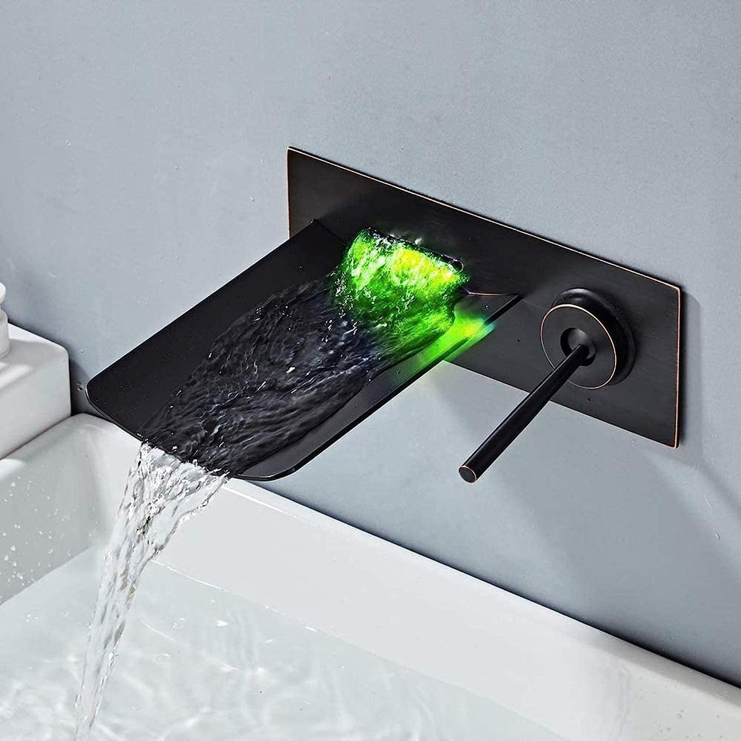 Waterfall Faucet – Glass Spout Wall-Mounted Bathtub Mixer Tap for Modern Bathroom Aesthetics