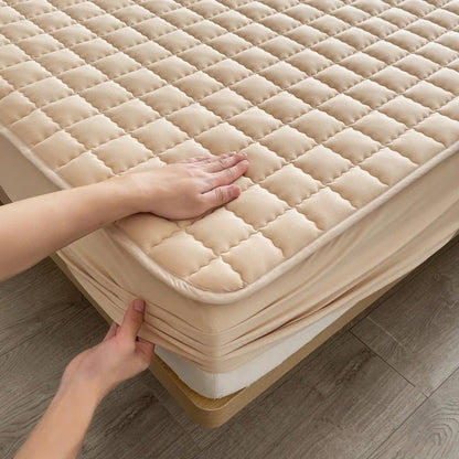 Waterproof Mattress Protector with Allergen Barrier and Liquid Repellent – Soft Breathable Polyester Cover 1