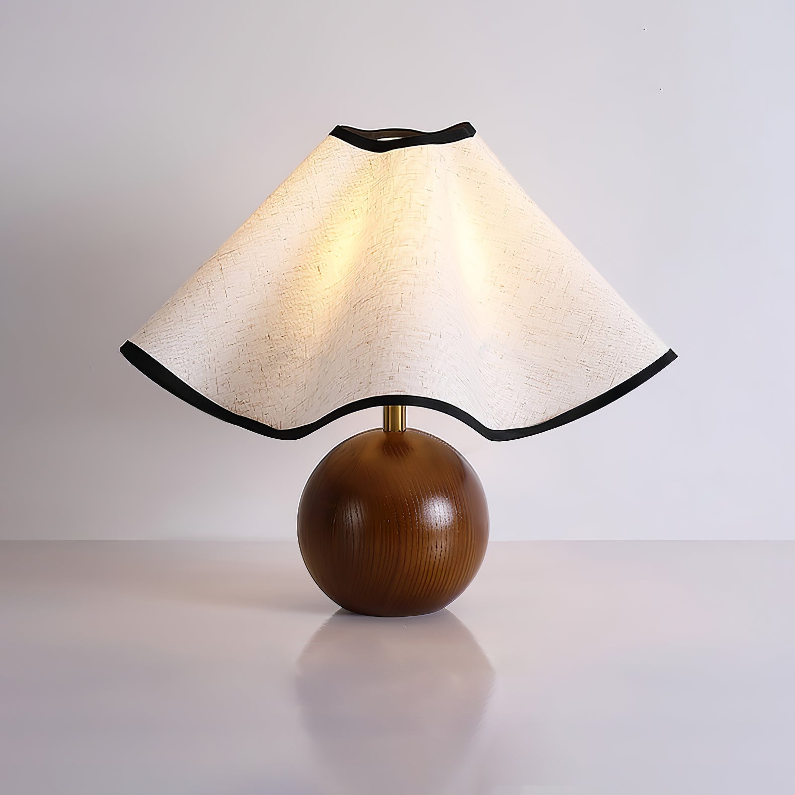 Stylish Table Lamp Warm Home Lighting - Halri