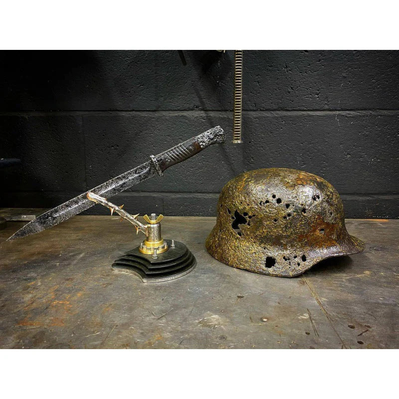 Unique Resin Desk Lamp with Helmet Design