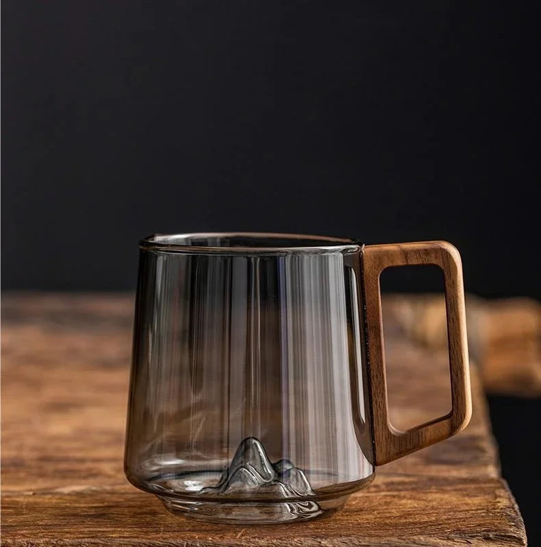 Big Comfortable Mug with Wood Grip - Halri