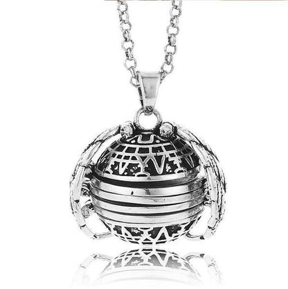 Delicate Foldable Wing Pendant Necklace