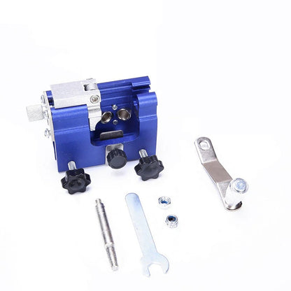 Effortless Chain Lifting Tool