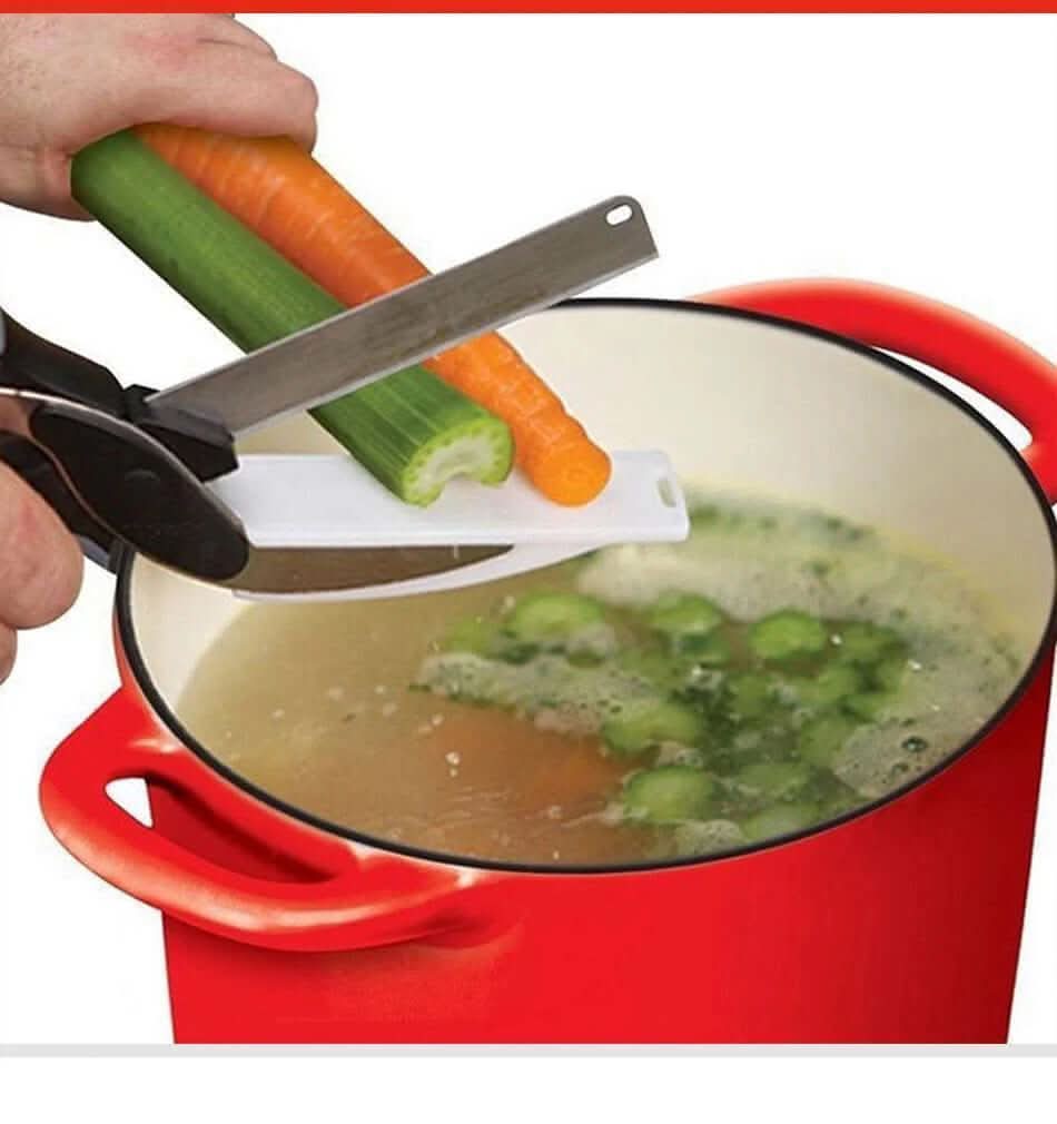 Practical 2-in-1 Chef Knife with Integrated Cutting Board - Halri