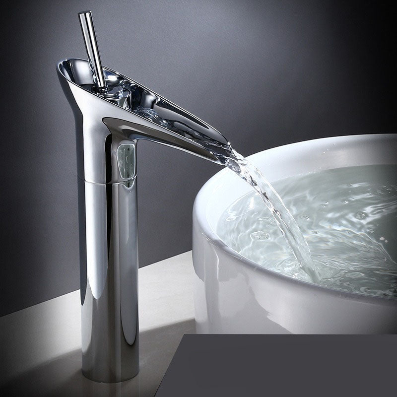 Luxury Bronze Single Handle Bathroom Faucet