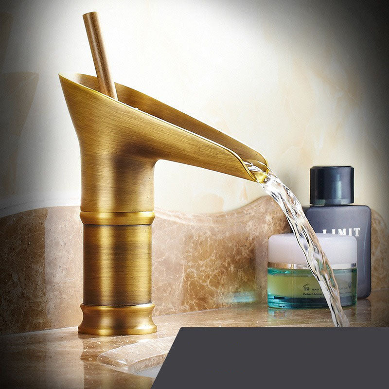 Luxury Bronze Single Handle Bathroom Faucet - Halri
