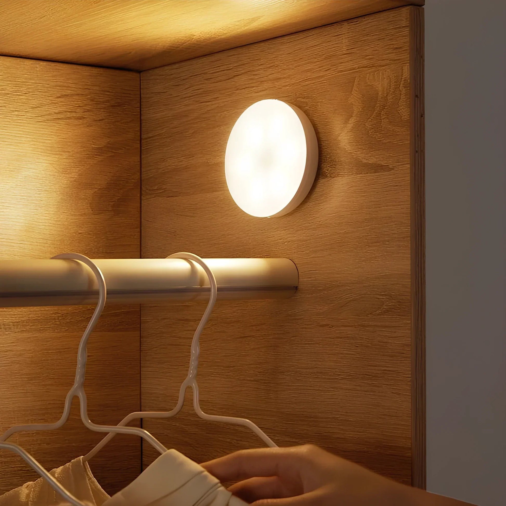Automatic Motion Sensor LED Light Energy Efficient - Halri
