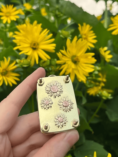 Small Floral Press Kit