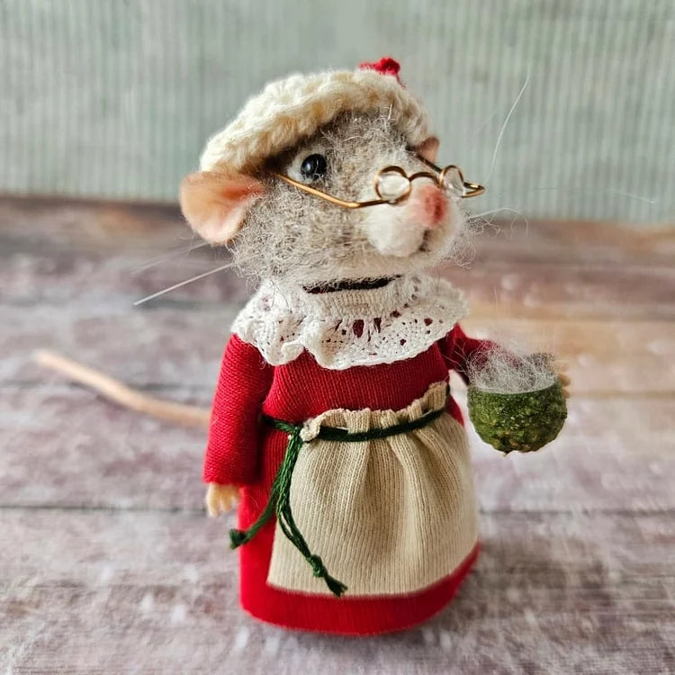 Festive Handmade Wool Mouse Ornament
