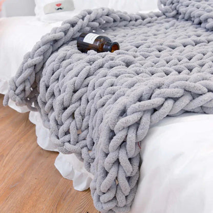 Plush Heavy Knit Blanket, Soft Cable Throw for Home