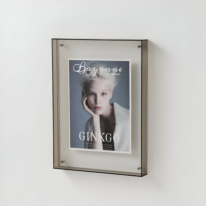 Vibrant Glass Picture Frame – Modern Display