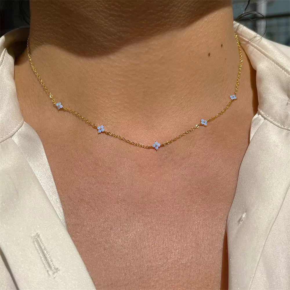 Delicate Small Bloom Necklace - Halri