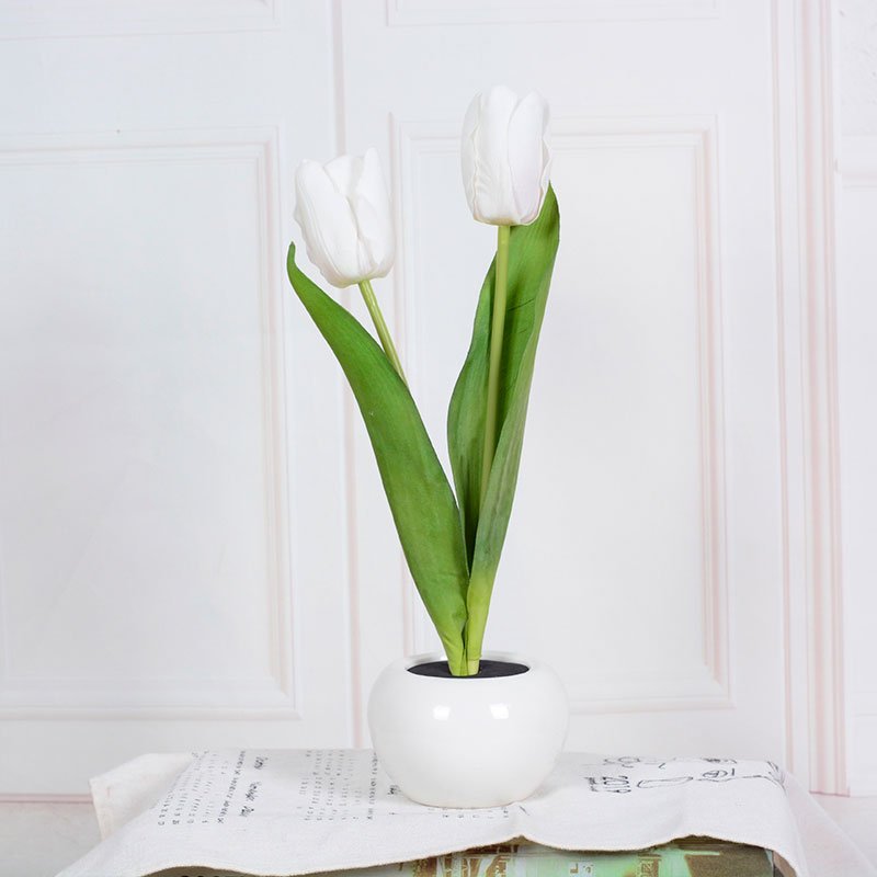 Stylish LED Floral Desk Lamp - Halri