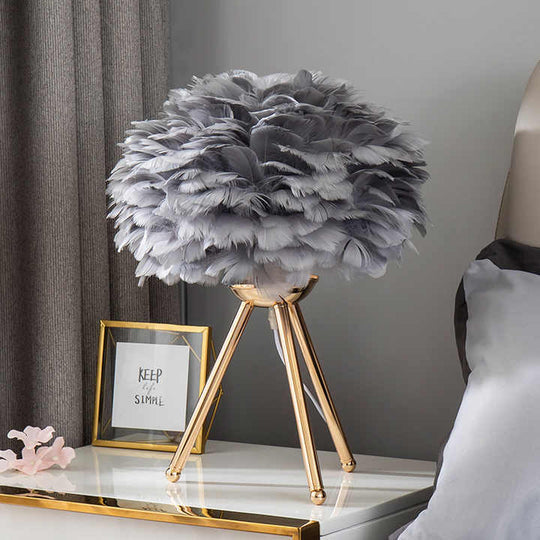Soft Touch Table Lamp with Elegant Feathers - Halri
