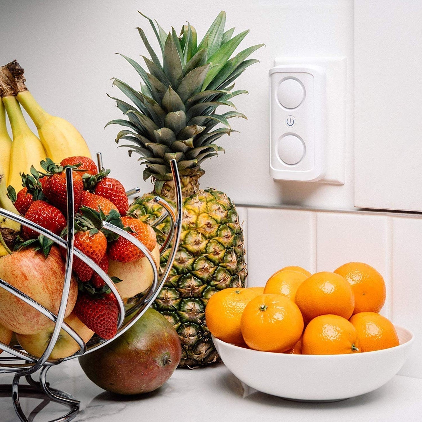 Effective Ultrasonic Pest Repeller with Dual Speakers - Halri