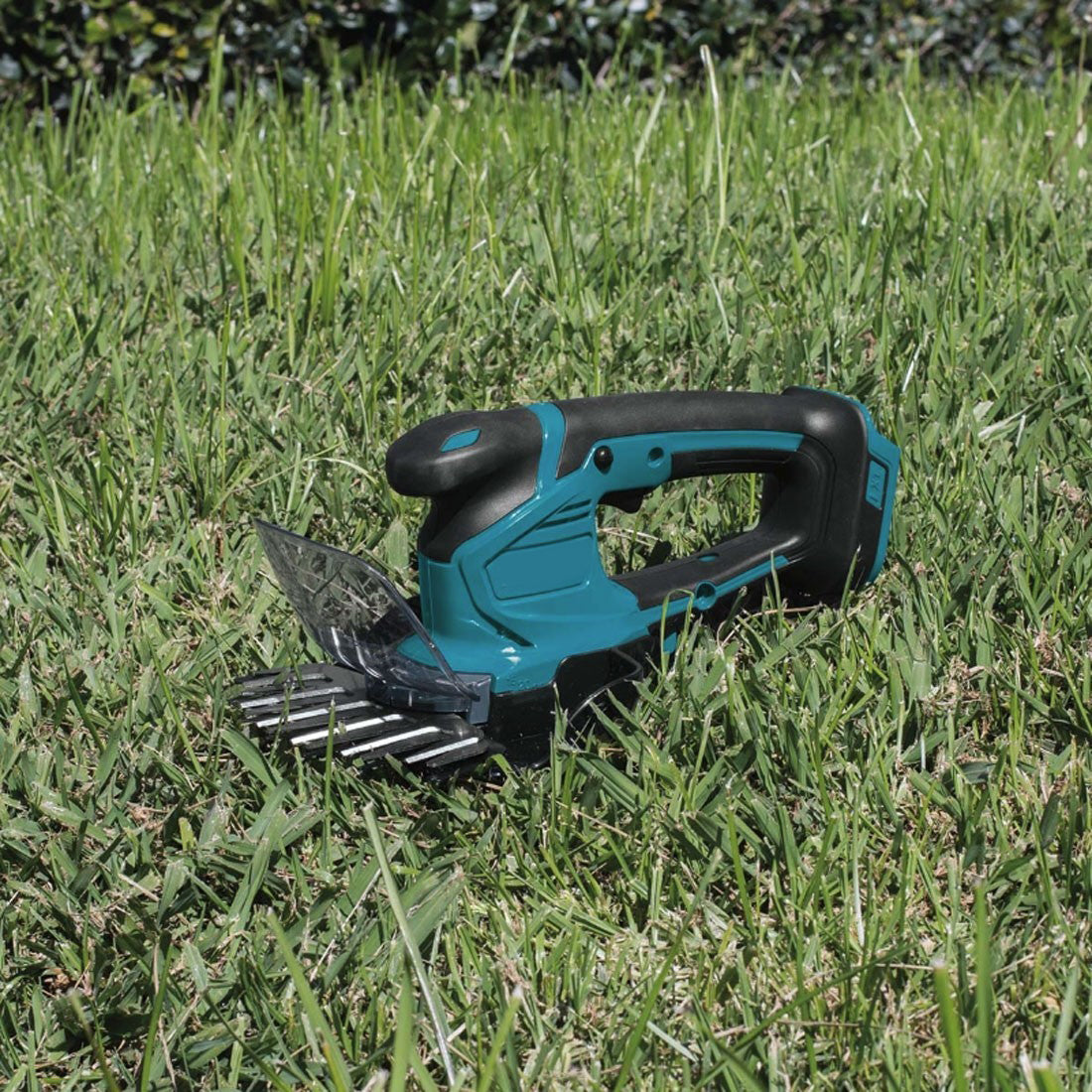 Powerful Cordless Garden Trimmer Shears