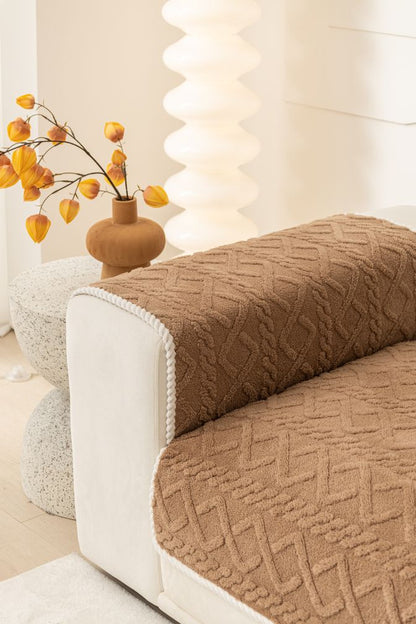 Timeless One-Piece Couch Cover