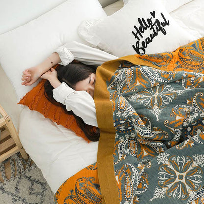 Double-Sided Floral Cotton Quilt – Organic Fabric in Dark Cyan, Soft and Breathable for Year-Round Comfort 4