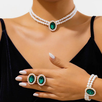Luxurious Diamond Pearl Jewelry Set