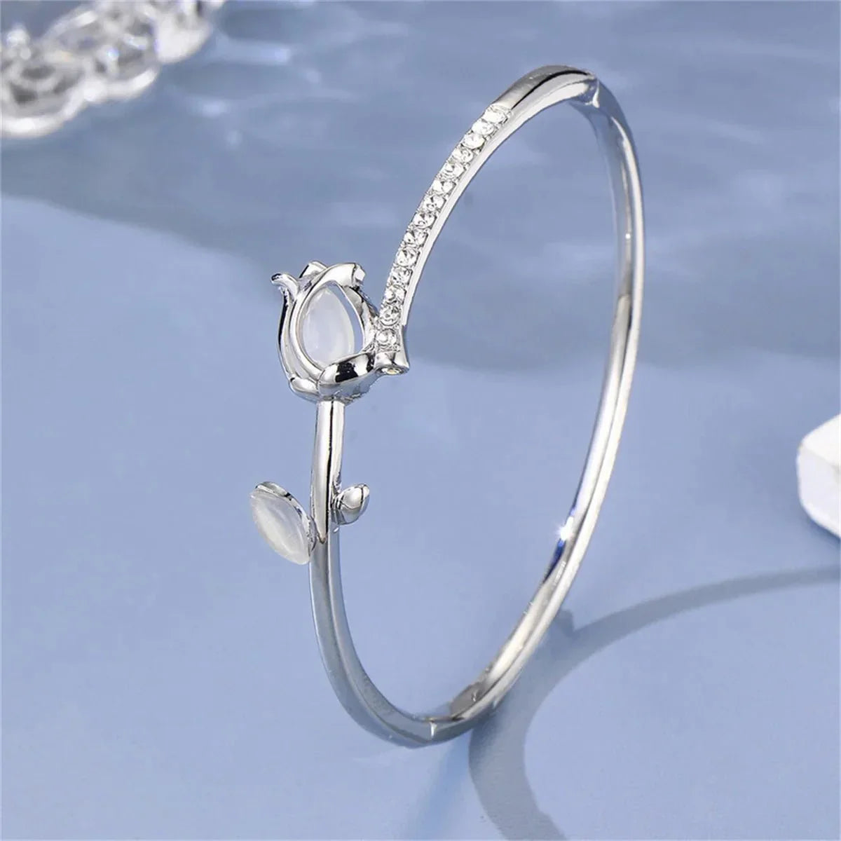 Luxurious Flower Opal Diamond Ladies Bracelet - Halri